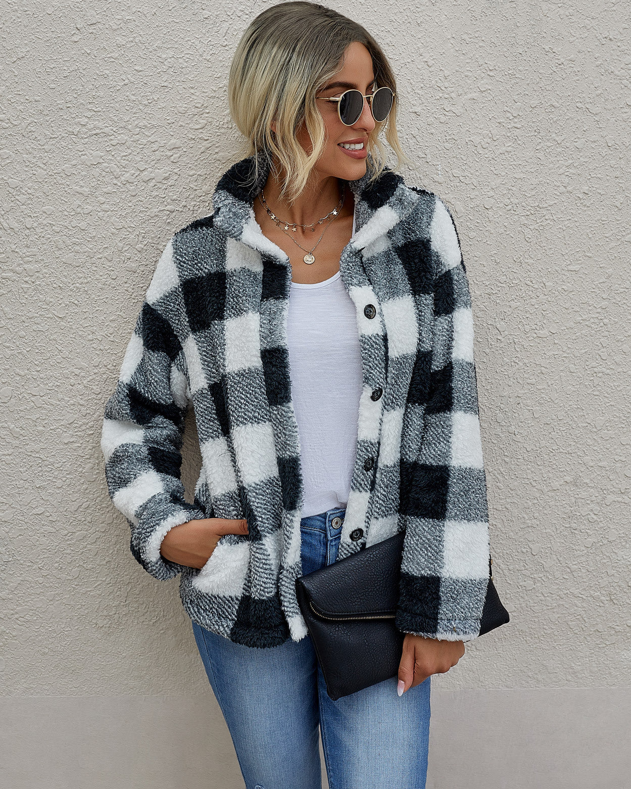 Women's Plush Plaid Jacket – Zipper Front with Pockets
